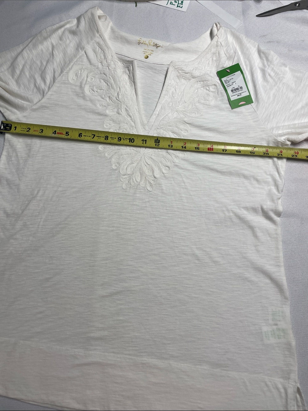 Lilly Pulitzer Kira Top Resort White V-Neck Swim Cover-Up Tunic NWT. Size XL. - Picture 10 of 13